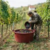 Italienische Kunststoff-Badewanne BORDÓ 100 Liter mit Nische