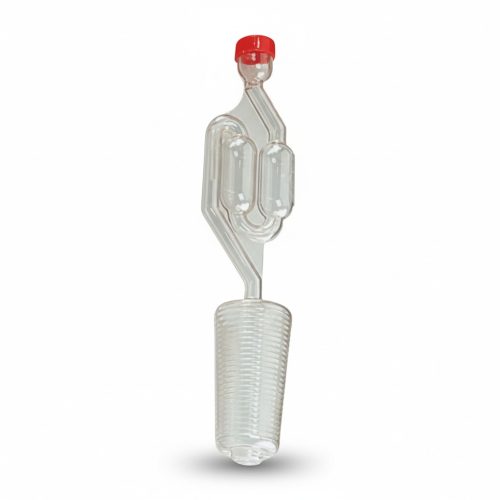 Veliki koji se može staviti u zveckajuću plastičnu bačvu