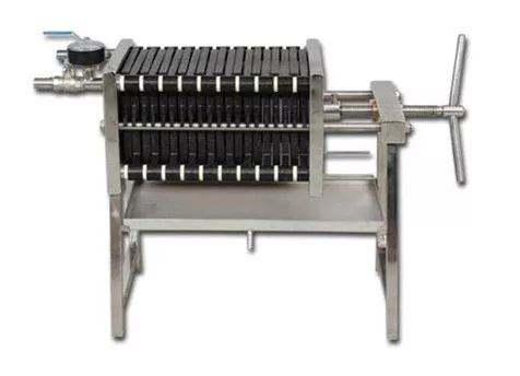 Blattfiltriermaschine 200*200 mit 16 Blättern Hobby II+Rover 20