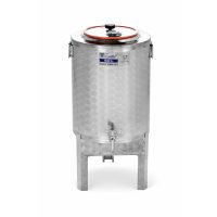 Pálinkás, olajos tartályok tisztítónyílással (14.2)