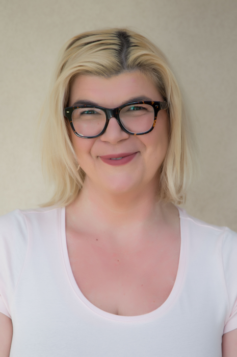 Lilla Harasztiné bóka